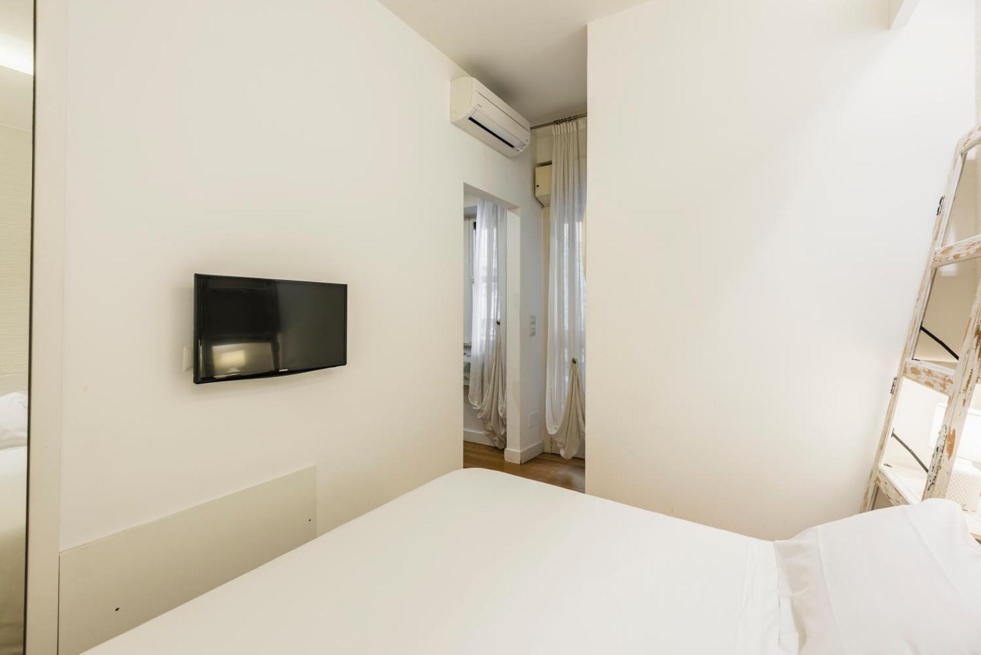 Ferrini Home - Suites Catânia Exterior foto